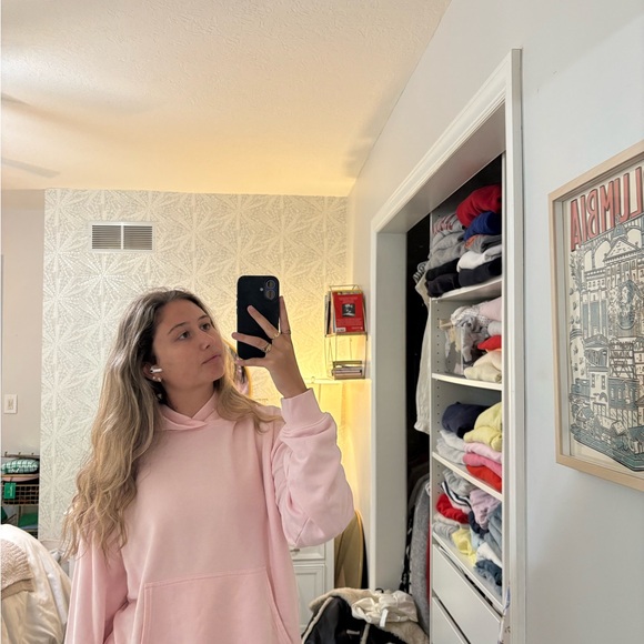 Aritzia Pink Hoodie - Picture 2 of 5
